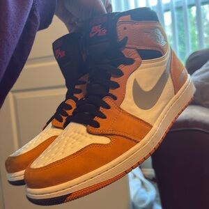 Jordan 1 Retro High Element
Gore-Tex Light Curry